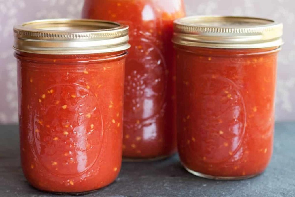 Storing Preserve Canned Tomato