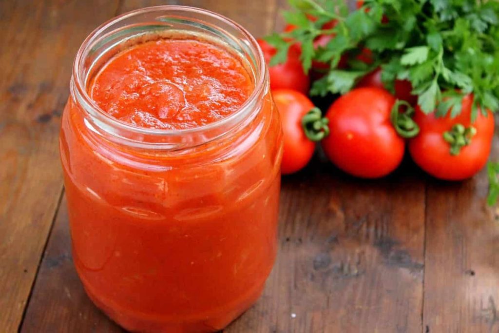 Homemade Canned Tomato Paste