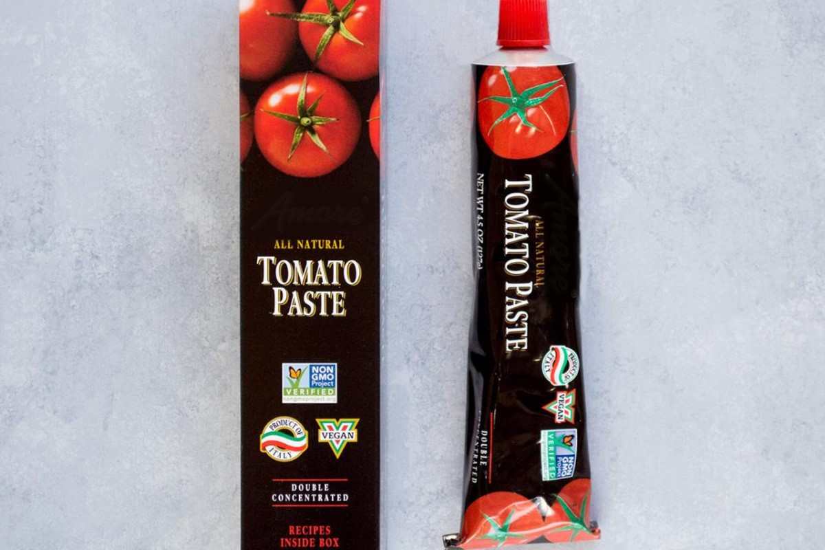  Tube of Italian tomato paste | buy at a cheap price 