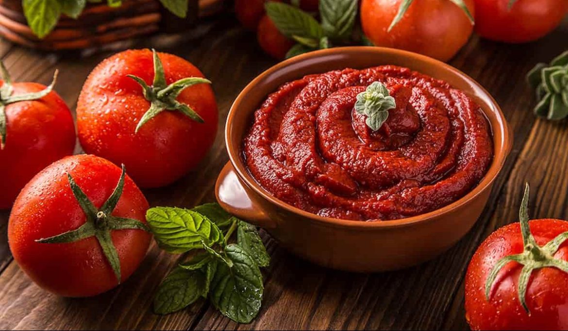 How tomato paste packaging design helps keep it longer