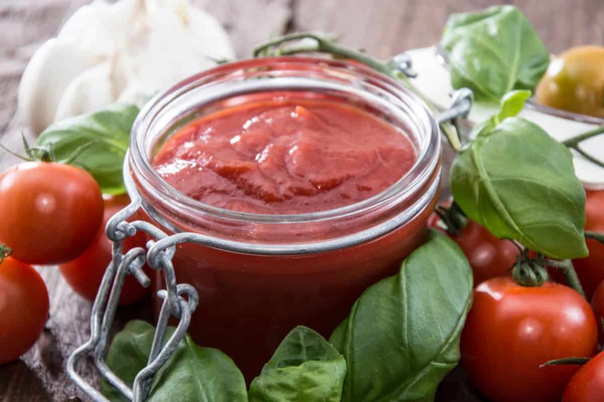  Tomato paste product has many important brands with unique specifications 